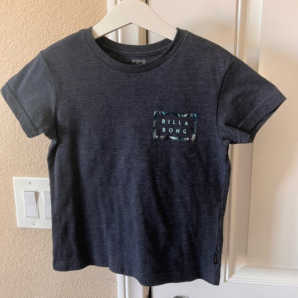 Billabong Navy Blue Boys T-shirt Size 4/5yrs